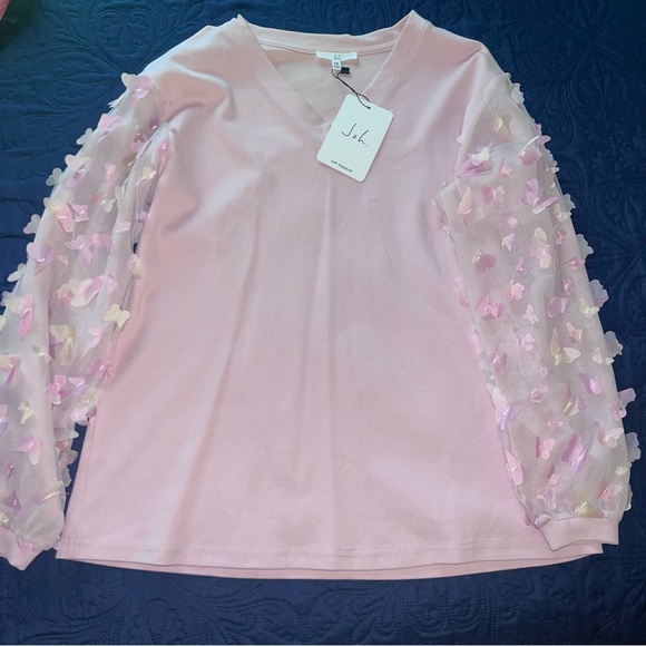 Rihanna Pointe Knit with Butterflies (New) - Picture 2 of 2